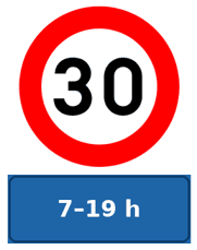 Signal de limitation à 30 km/h complété par un panneau bleu portant « 7-19 h ».