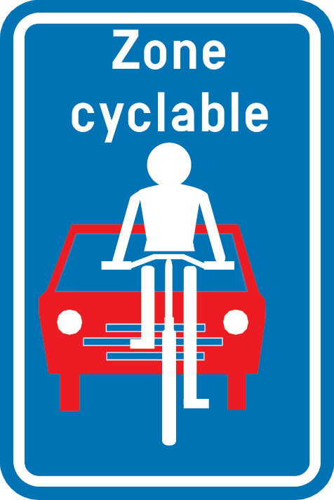 Signal F111 « Zone cyclable », avec un cycliste devant une voiture sur fond bleu.
